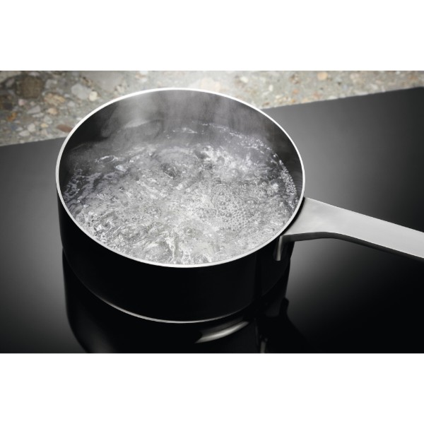 Фото - Комплект техники Electrolux Духовой шкаф + Варочная панель Electrolux EOF3H50BK + EIB60420CK